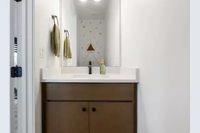 677 E Kings Lndg, Tooele, UT 84074 - Photo 15