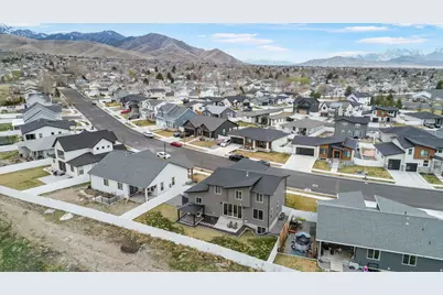 677 E Kings Lndg, Tooele, UT 84074 - Photo 43