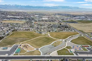 677 E Kings Landing, Tooele, UT 84074 - Photo 45