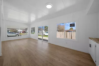 7107 S 1245 W, West Jordan, UT 84084 - Photo 7