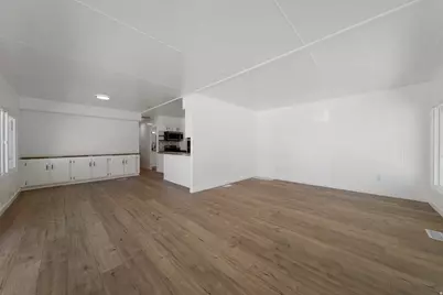 7107 S 1245 W, West Jordan, UT 84084 - Photo 9