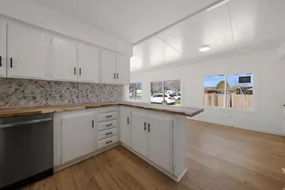 7107 S 1245 W, West Jordan, UT 84084 - Photo 7