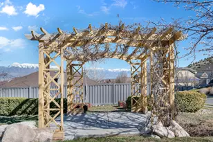 6930 N Comanche St, Eagle Mountain, UT 84005 - Photo 25