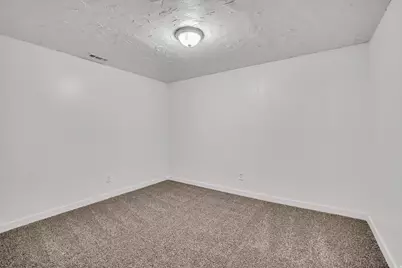 5731 S Blake Dr, Taylorsville, UT 84129 - Photo 23