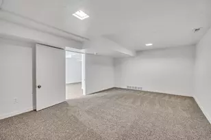 5731 S Blake Dr, Taylorsville, UT 84129 - Photo 21