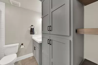 2487 W Harmony Dr, Layton, UT 84041 - Photo 27