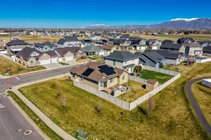 2487 W Harmony Dr, Layton, UT 84041 - Photo 37