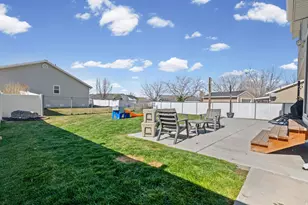 5099 S 3925 W, Roy, UT 84067 - Photo 21