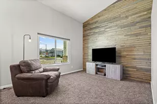 5099 S 3925 W, Roy, UT 84067 - Photo 7