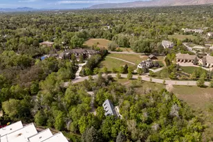 2614 E Providence Ct, Holladay, UT 84121 - Photo 11