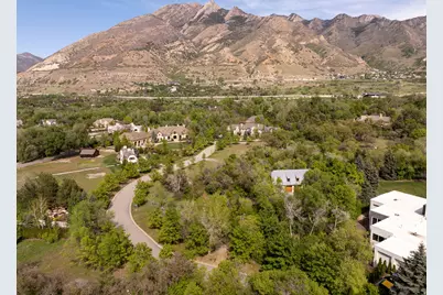 2614 E Providence Ct #1, Holladay, UT 84121 - Photo 7