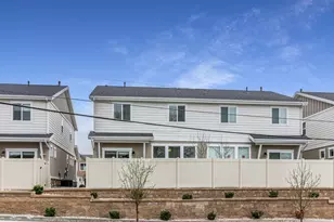 1313 E Weyburn Ln, Holladay, UT 84117 - Photo 9