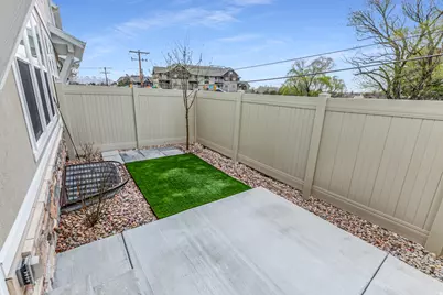 1313 E Weyburn Ln, Holladay, UT 84117 - Photo 5