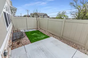 1313 E Weyburn Ln, Holladay, UT 84117 - Photo 5
