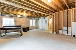 1313 E Weyburn Ln, Holladay, UT 84117 - Photo 37