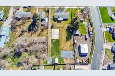 215 E 200 N, Providence, UT 84332 - Photo 45