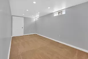 215 E 200 N, Providence, UT 84332 - Photo 23