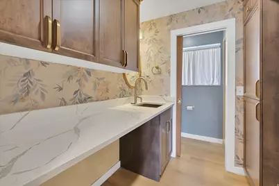 215 E 200 N, Providence, UT 84332 - Photo 9