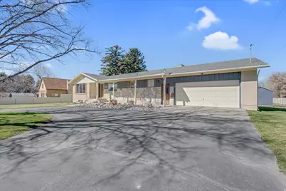 215 E 200 N, Providence, UT 84332 - Photo 43