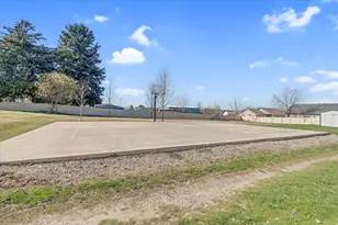 215 E 200 N, Providence, UT 84332 - Photo 35