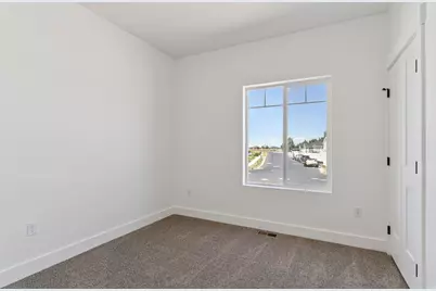 5731 W 4100 S, Hooper, UT 84315 - Photo 25