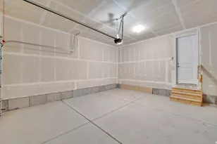 12737 S Glacier Trail Ln, Herriman, UT 84096 - Photo 29