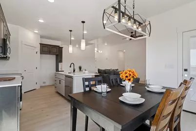 5777 W 4100 S, Hooper, UT 84315 - Photo 7