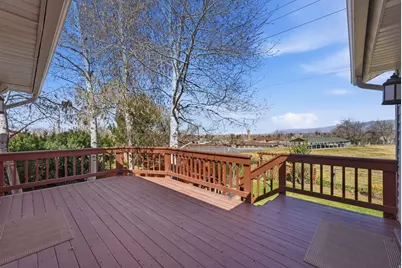 2551 E Sundown Ave, Cottonwood Heights, UT 84121 - Photo 33