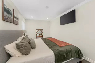 5769 S Hillside Dr, Murray, UT 84107 - Photo 15