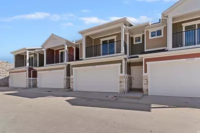 3138 N 1675 E, Layton, UT 84040 - Photo 3