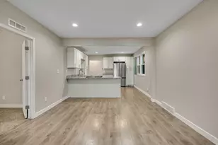 422 S Post St, Salt Lake City, UT 84104 - Photo 3