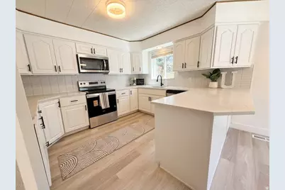 7700 S 1530 W, West Jordan, UT 84084 - Photo 5