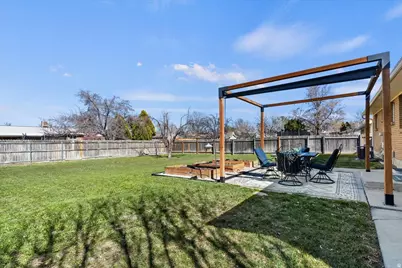 2164 W Camelot Way S, West Jordan, UT 84084 - Photo 23