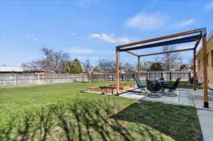 2164 W Camelot Way S, West Jordan, UT 84084 - Photo 23