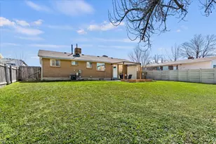 2164 W Camelot Way S, West Jordan, UT 84084 - Photo 25