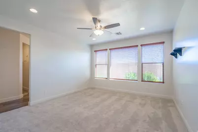 3158 E Fuchsia Dr, Saint George, UT 84790 - Photo 3