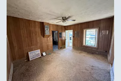 110 W Clark St, Grantsville, UT 84029 - Photo 3