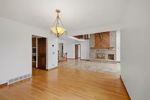 32 Northridge Way, Sandy, UT 84092 - Photo 9