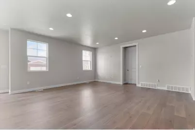 6575 N Bald, Eagle Mountain, UT 84005 - Photo 13