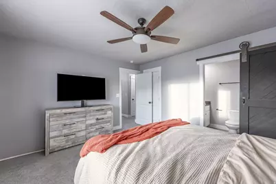 1070 E Hunter Ln, Eagle Mountain, UT 84005 - Photo 19