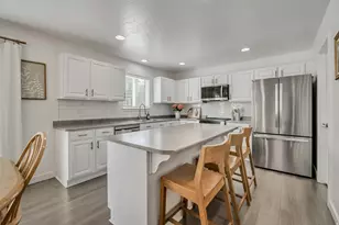 15065 S Honor Dr W, Bluffdale, UT 84065 - Photo 11