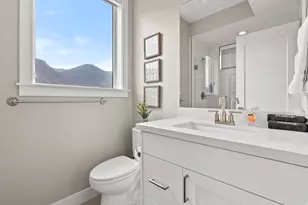 250 N 100 W, Provo, UT 84601 - Photo 33