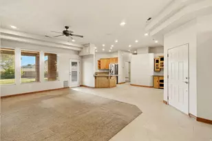 720 E Meadow Ln, Washington, UT 84780 - Photo 5