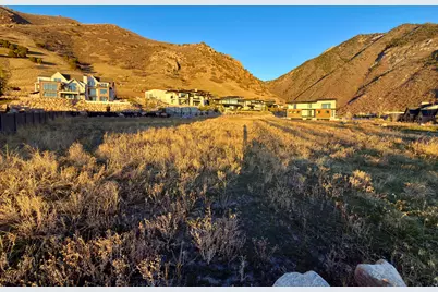 3983 E Canyon Estate Dr #31, Cottonwood Heights, UT 84121 - Photo 17