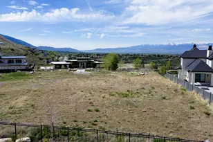 3983 E Canyon Estate Dr, Cottonwood Heights, UT 84121 - Photo 1
