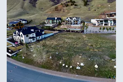 3983 E Canyon Estate Dr #31, Cottonwood Heights, UT 84121 - Photo 9