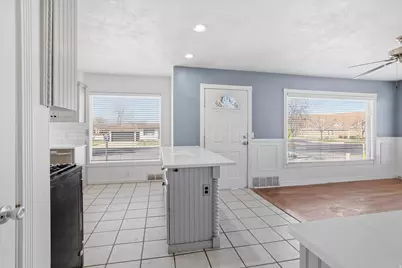 790 N 200 W, Logan, UT 84321 - Photo 9