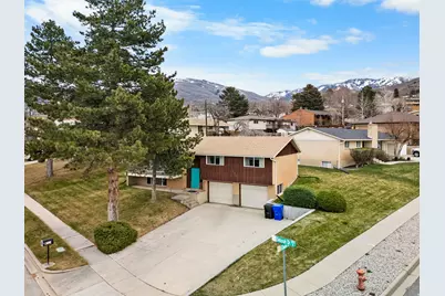 994 Deborah Dr, Bountiful, UT 84010 - Photo 3