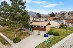 994 Deborah Dr, Bountiful, UT 84010 - Photo 3