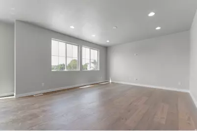 1283 W 2375 S, Syracuse, UT 84075 - Photo 7